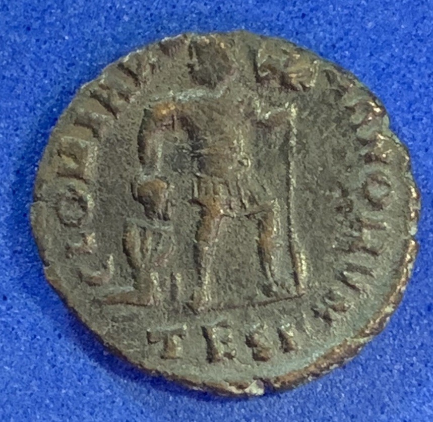 Valens AE3 Roman Bronze — GLORIA ROMANORVM — Thessalonica — 364–367 AD