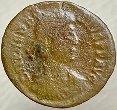 Roman Coin Ancient 379-383 AD Emperor Theodosius Kneeling Female Genuine