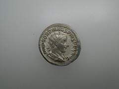 ROMAN Gordian III Antoninianus 238 to 244 A.D. RIC. 83