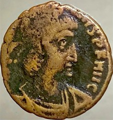 Ancient Roman Coin Battle Scene 351-354AD Emperor Constantius II Fel Temp Repara