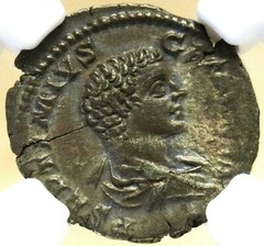 209 -211 AD SILVER ROMAN EMPIRE DENARIUS GETA CAESAR NGC CHOICE EXTREMELY FINE