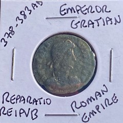 Kneeling Female Genuine Ancient Roman Coin 378-383 AD Emperor Gratianus Gratian