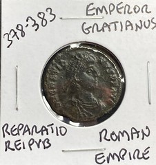 Authentic Ancient Roman Coin 378-383AD Gratianus 1600 Year Old Kneeling Female