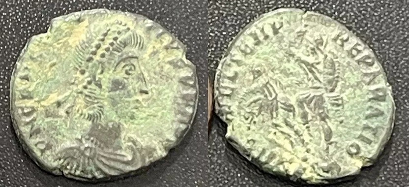 Ancient Rome AD 337-361 Constantius II centenionalis Soldier Spear Enemy Siscia