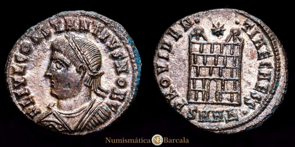 Constancio II Follis (2,46g) 327-328 d.C. Heraclea RIC-78 EBC+