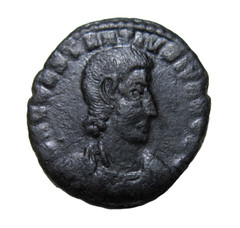 CONSTANTIUS GALLUS. AE 3. SISCIA MINT, 351-354 AD. SOLDIER SPEARING HORSEMAN.