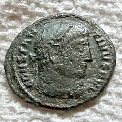 Ancient Roman Empire Coin 27 BC-476 AD. Bronze Vows within Wreath