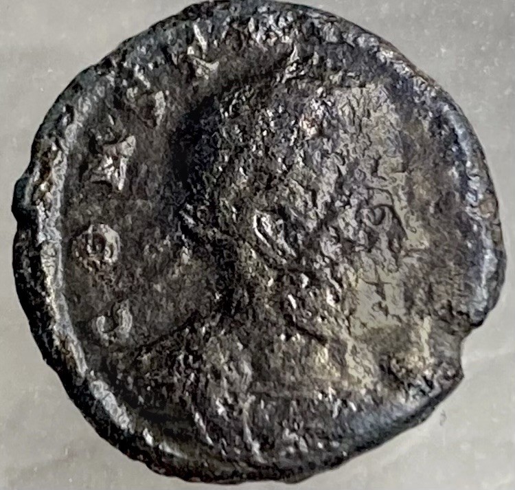 Ancient Roman Coin Emperor Constantine II 330-336AD Two Soldiers Gloria Exercit