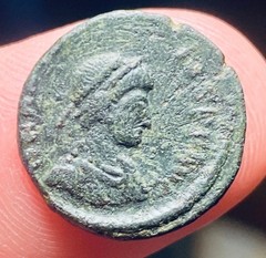 Valentinian II AE Nummus Thessalonica AD 389-392, VIRTVS AVGGG, EXTREMELY RARE!