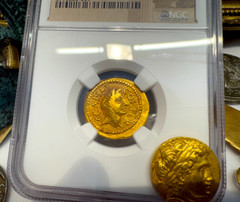 ROMAN IMPERATORIAL “JULIUS CAESAR” 44BC AUREUS NGC CH VF ANCIENT COINS AUGUSTUS