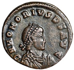 Honorius “GLORIA ROMANORVM Holding Globe” Constantinople Very Fine