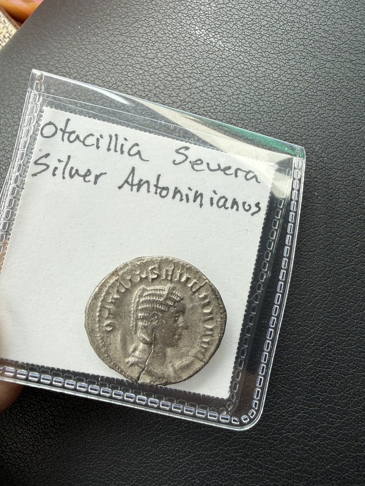 Roman Otacilia Severa (244-249) silver antoninianus Rome Mint