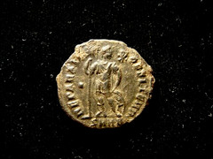 PROCOPIUS, AD 365-366. NUMMUS. Heraclea. REPARATIO FEL TEMP. Chi-Ro.