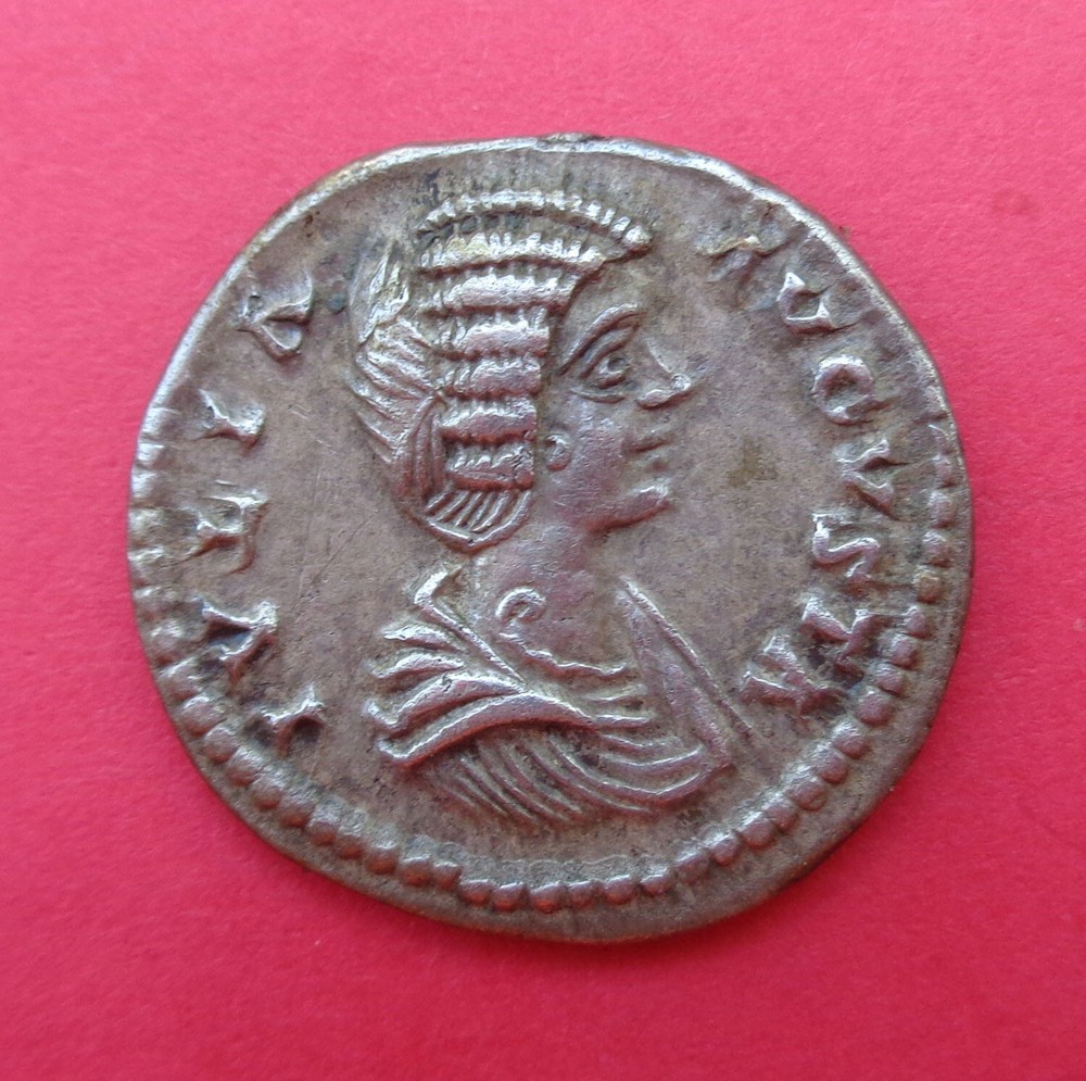 EMPRESS JULIA DOMNA Denarius RX Ceres seated VF/EF