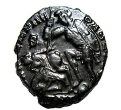 CONSTANTIUS II 337-361 AD. REDUCED AE 2. SOLDIER SPEARING HORSEMAN. ANTIOCH MINT