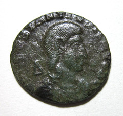 CONSTANTIUS GALLUS AS CAESAR, 351-354 AD. AE FOLLIS. SOLDIER SPEARING HORSEMAN.