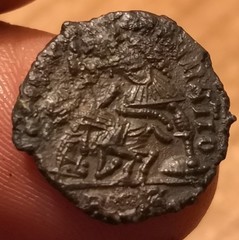 Small Bronze Coin 337-361, Roman Empire Constantius II, Ref. 8609