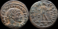 Constantine I Ancient Roman coin AE Follis, SOLI INVICTO COMITI.R00020