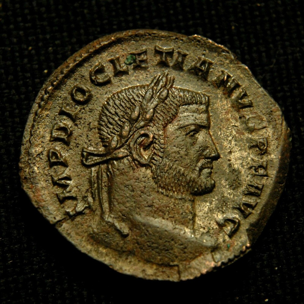 Billon Follis Diocletian Rv GENIO POPVLI ROMANI 10.46 gram 26-7mm Trier AD 298-9