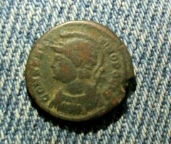 CONSTANTINOPLE CITY COMMEMORATIVE ANCIENT ROMAN COIN, 330-333 AD. ESTATE # 320