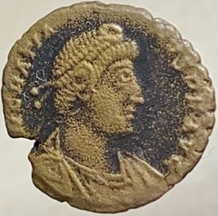 Ancient Roman Coin 367-378AD Emperor Gratian One Victory Securitas Genuine