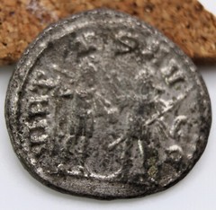 Roman Imperial | Gallienus | AR Antoninianus | Samosata | 255-256 | VIRTVS AVGG