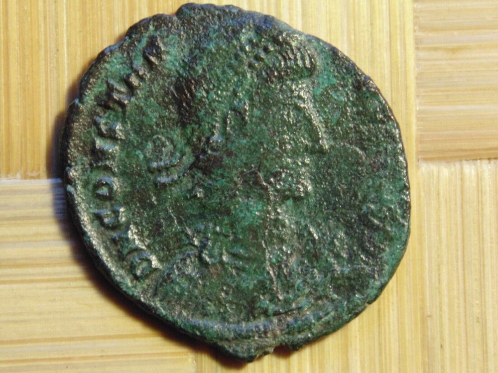 Constantius II AE follis. 351-355 AD. ANCIENT ROMAN IMPERIAL COIN ,cleaned.