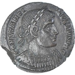 [#1174063] Constantine II, Follis, 333-334, Arles, Bronze, AU, RIC:377