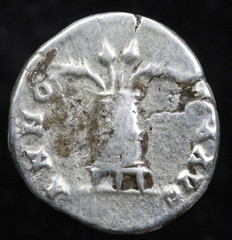 Roman Coin Antoninus Pius AR Denarius Modius Corn & Poppy Rome mint 140-143 AD.