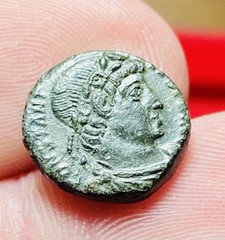 Constantius II AE Nummus Aquileia AD 337-340, GLORIA EXERCITVS, RARE OFFICINA,VG