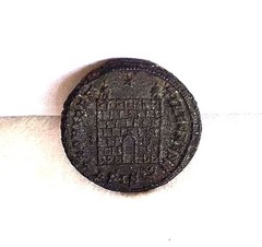 CONSTANTINE II OLD ROMAN COIN BRONZE – R: RIC VII – SISCIA 217 – LOT # 3
