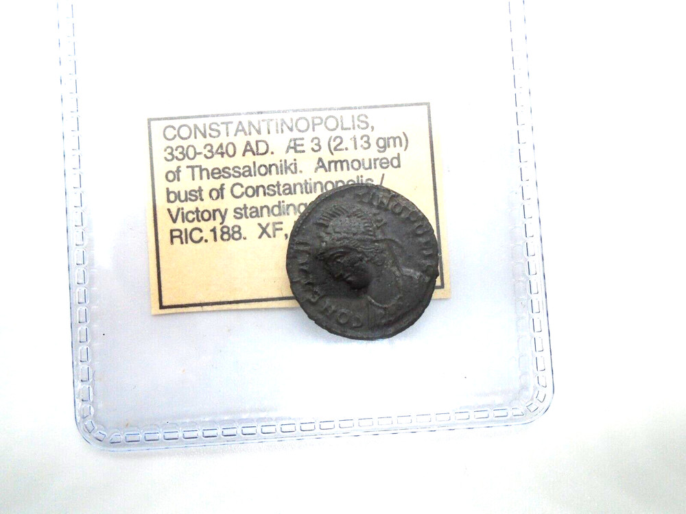 Imperial Rome Constantinopolis 330-340 AD AE3 of Thessalonid. RIC.188