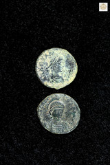 2 Ancient Roman Bronze Coins AE3/AE4 330-370 AD Emperor & Legionary Types ⚔️🔥