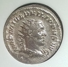 🔥 Philip I, Roman Empire AR Denarius, (244-249 AD) RIC-25c AU-55 Silver Sharp