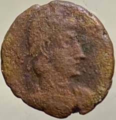 Ancient Roman Coin 348-350 AD Constantius II Battle Scene Fallen Soldier Reverse