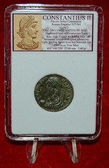 Ancient Roman Empire Coin CONSTANTIUS II Roman Soldier Leading Captive