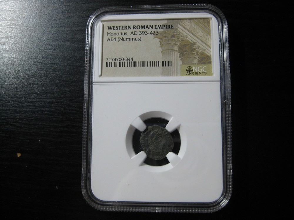 ROMAN EMPIRE Honorius, AD 393-423 AE4 Nummus very nice NGC graded coin!