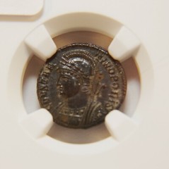 Constantinian, NGC AU, AD 330/340,AE 3/4 Bi-Nummus,Trier, Constantinopolis,AC118