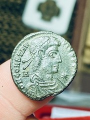 Vetranio for Constantius II AE Centenionalis Siscia AD 350, CONCORDIA MILITVM, ☧