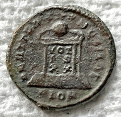 Ancient Roman Empire Coin Crispus Caesar 317 – 326 AD. AE London Mint RARE