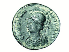 CONSTANTINE the Great 330-333AD. Nike Victory Angel #60