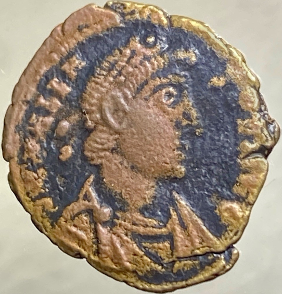 Ancient Roman Coin 364-378AD Emperor Valens Securitas Republicae Genuine Victory