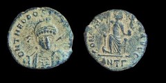 Ancient Roman Theodosius I The Great Constantinopolis Globe Coin 379-395 A.D.