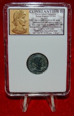 Ancient Roman Empire Coin CONSTANTIUS II Roman Soldier Spearing Fallen Horseman