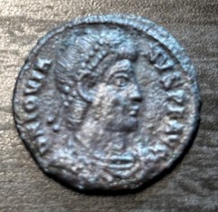 Roman Imperial AE3 Bronze Nummus of Emperor Jovian AD 363-364 VOT/V/MVLT/X – EF