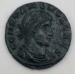 367-375 AD Roman Empire Gratin AE Siscia Mint Emperor Dragging Captive