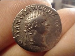 🔥 81–96 AD ROMAN SILVER DENARIUS — EMPEROR DOMITIAN — SACRED ALTAR REVERSE! 🔥