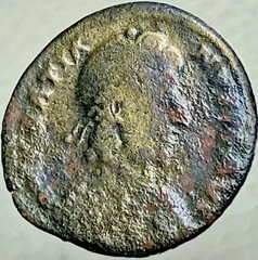 Ancient Roman Coin 378-383 AD Emperor Gratianus Kneeling Female Genuine Gratian