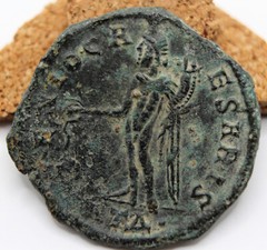 Roman Imperial | Maximianus II Daia | AE Follis | 308-309 AD | Heraclea | 28 MM