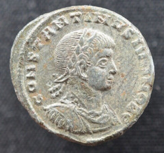 Constantinus II AD 337-340. Follis Æ –(a75)